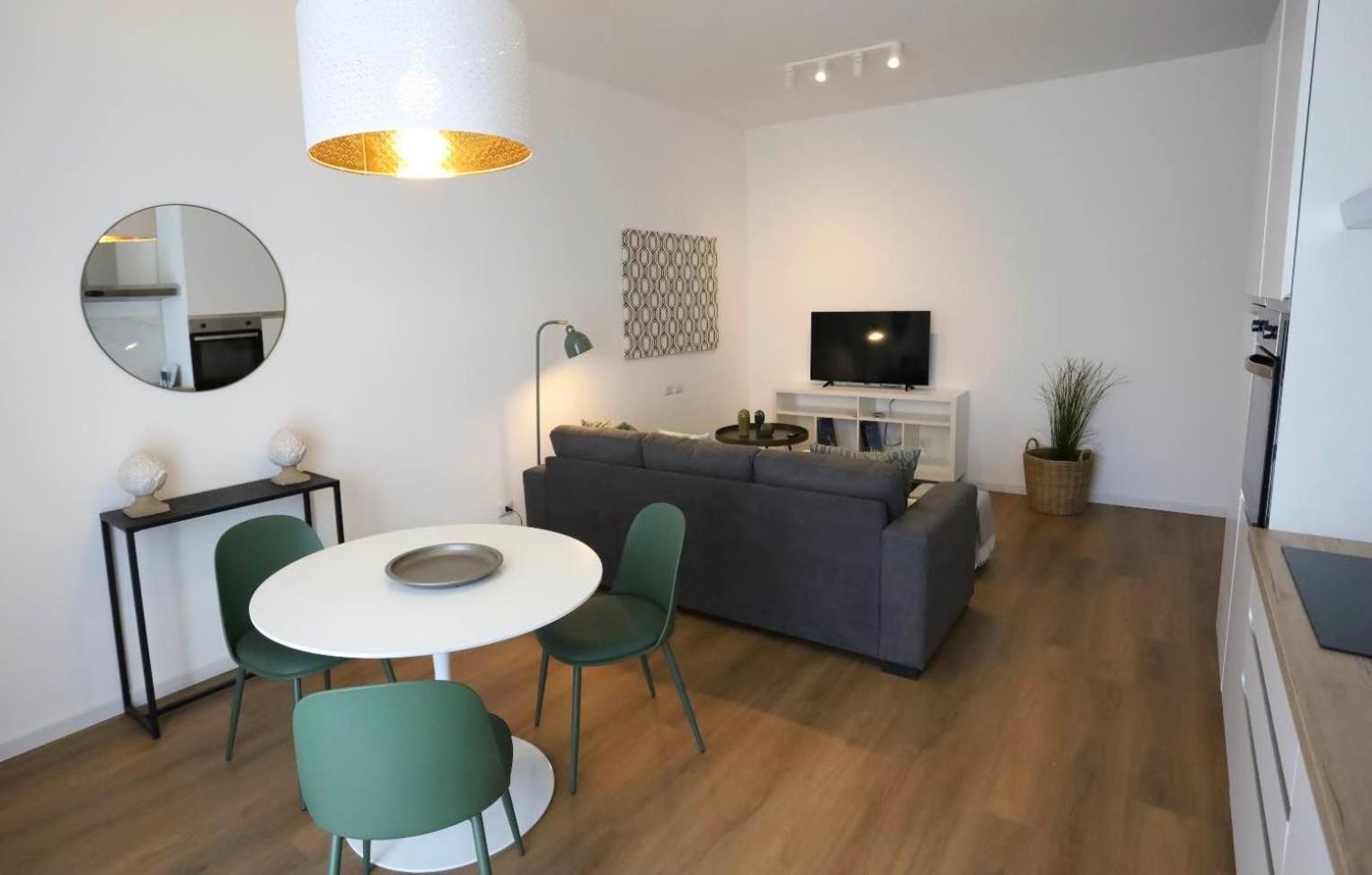 Lapigna Apartment วาเลนซาโน ภายนอก รูปภาพ