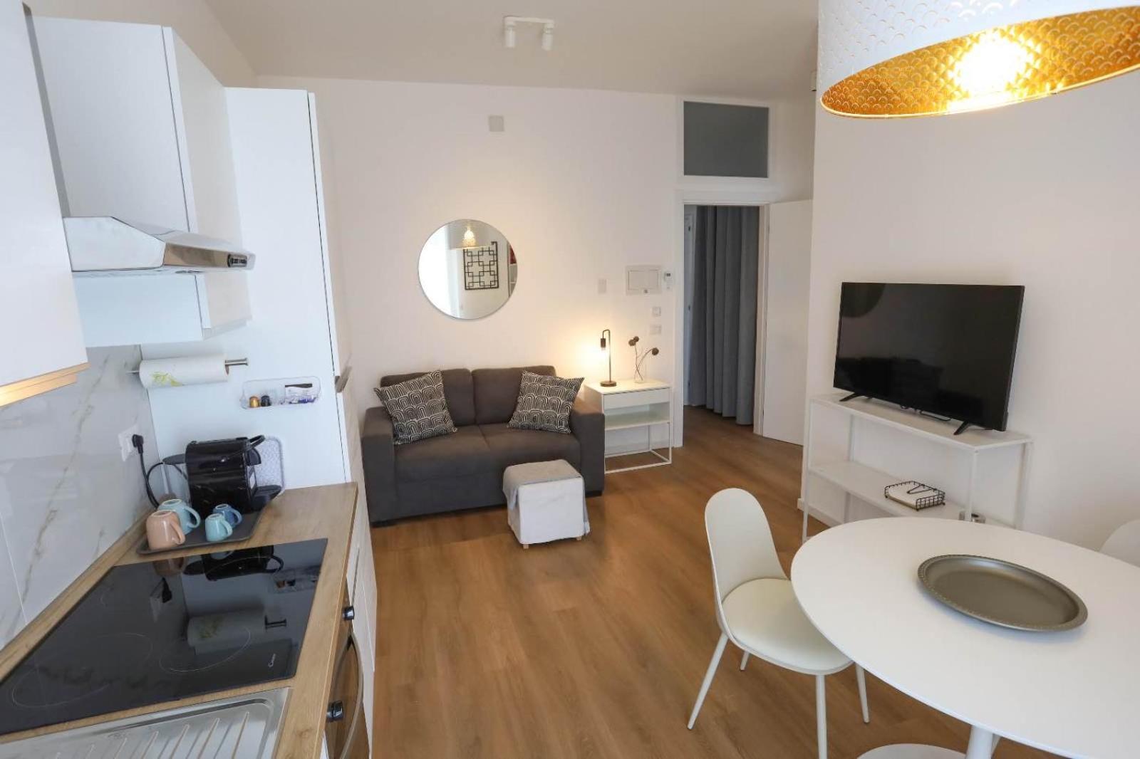 Lapigna Apartment วาเลนซาโน ภายนอก รูปภาพ